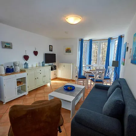 Appartement Strandallee - *